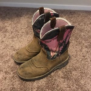 Ariat Fatbaby